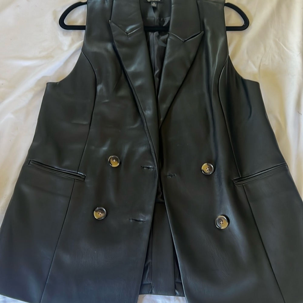 VEGAN LEATHER VEST